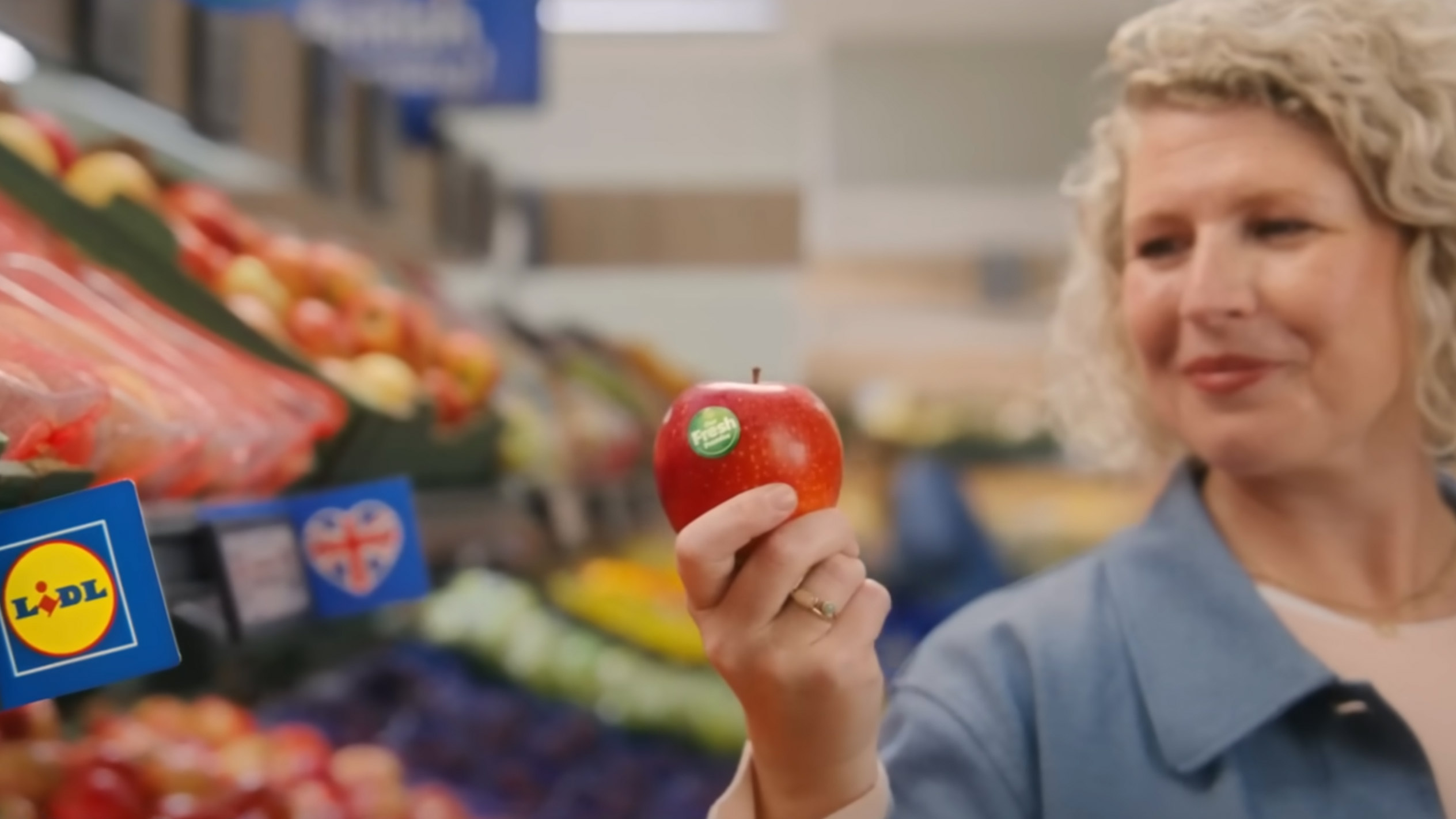 Lidl apples in a supermarket.