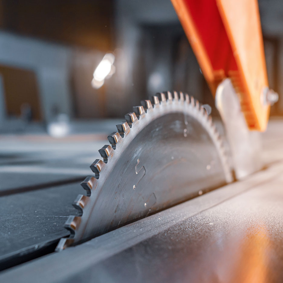 Circular saw blade on a table saw.