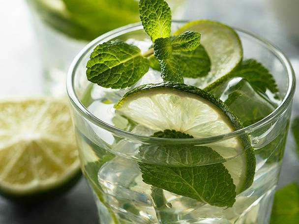 Lime and mint mojito.